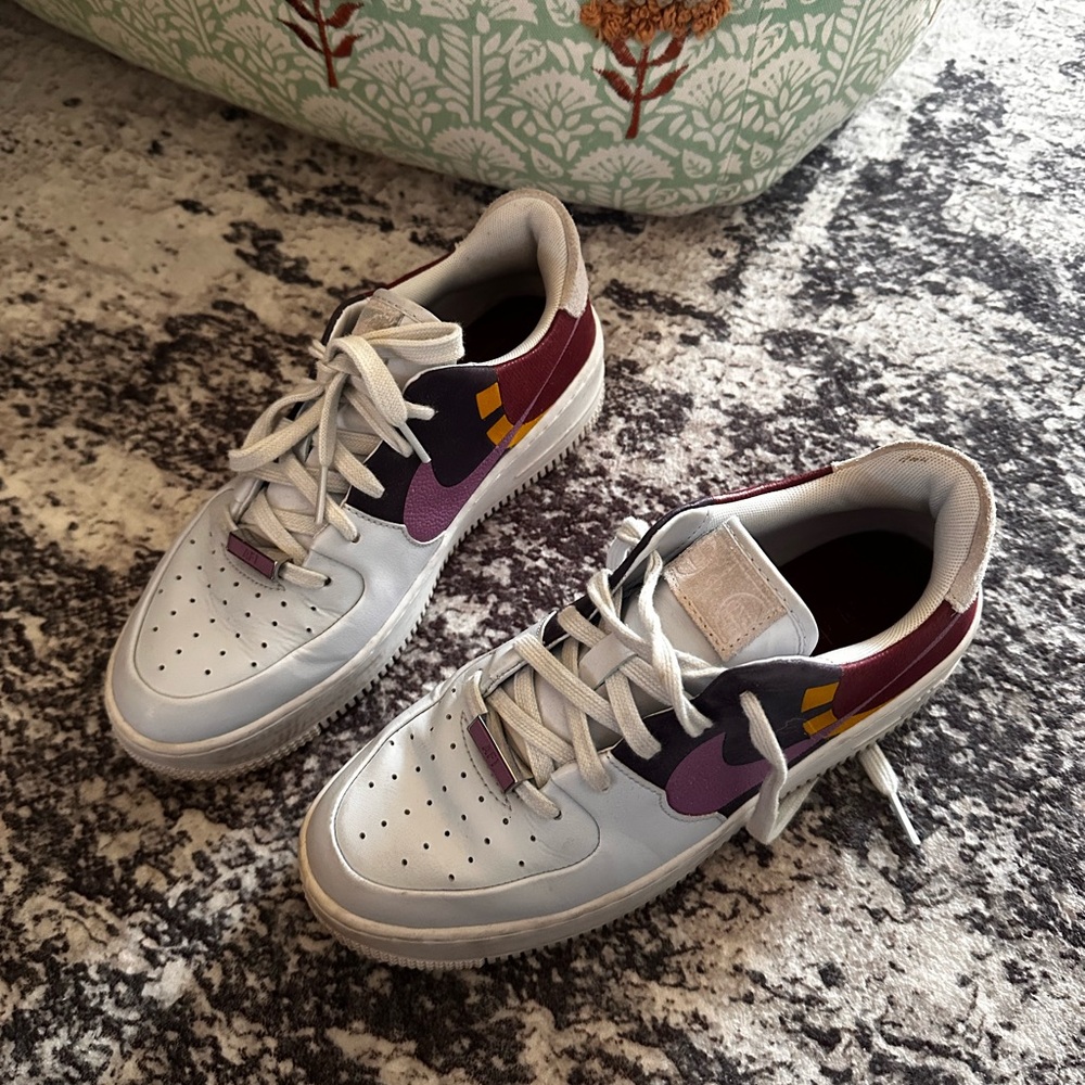 Nike | Air Force 1 Purple Lore Size 7 - Picture 3 of 12